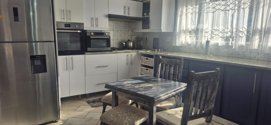 3 Bedroom Property for Sale in Cambridge West Eastern Cape